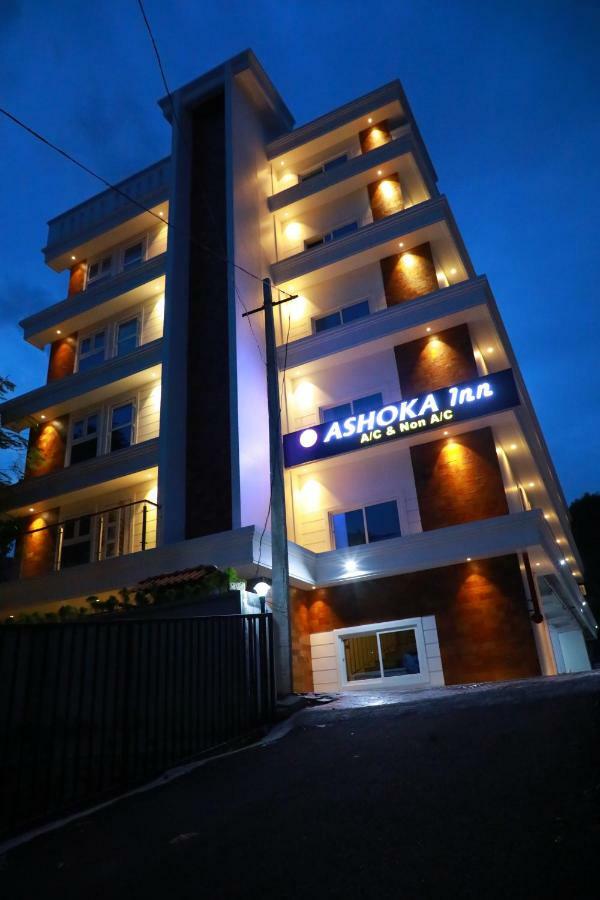 Ashoka Inn Chottanikkara Chottanikara Exterior photo