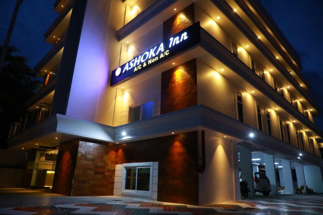 Ashoka Inn Chottanikkara Chottanikara Exterior photo